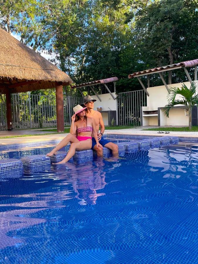 Love Vacations Cancún Exteriör bild