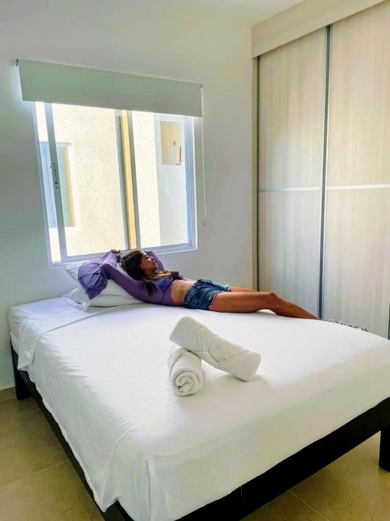 Love Vacations Cancún Exteriör bild